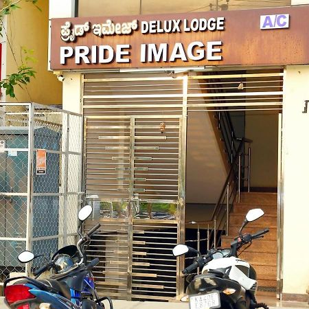 Pride Image Hotell Bangalore Exteriör bild